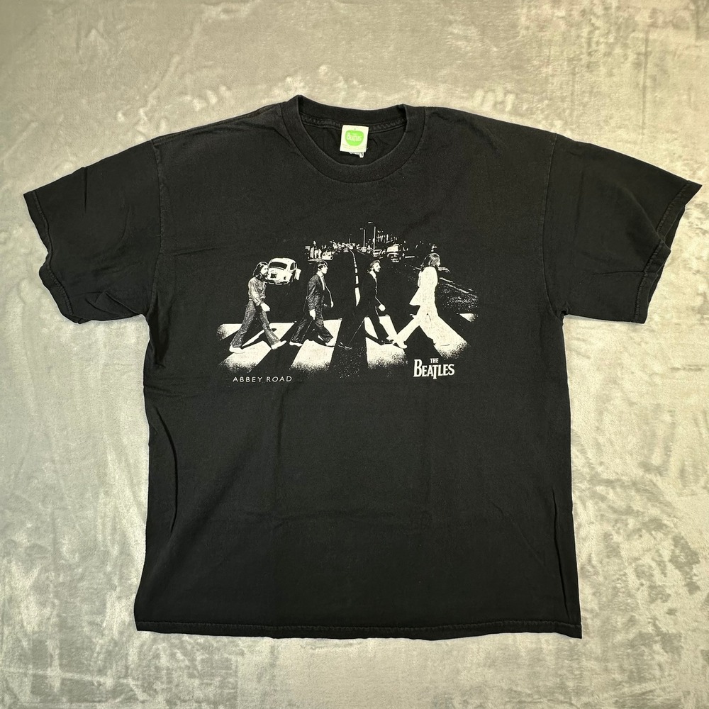 Vintage The Beatles T-Shirt Mens XL Blk Abbey Road 2005 Apple Corps Graphic Tee